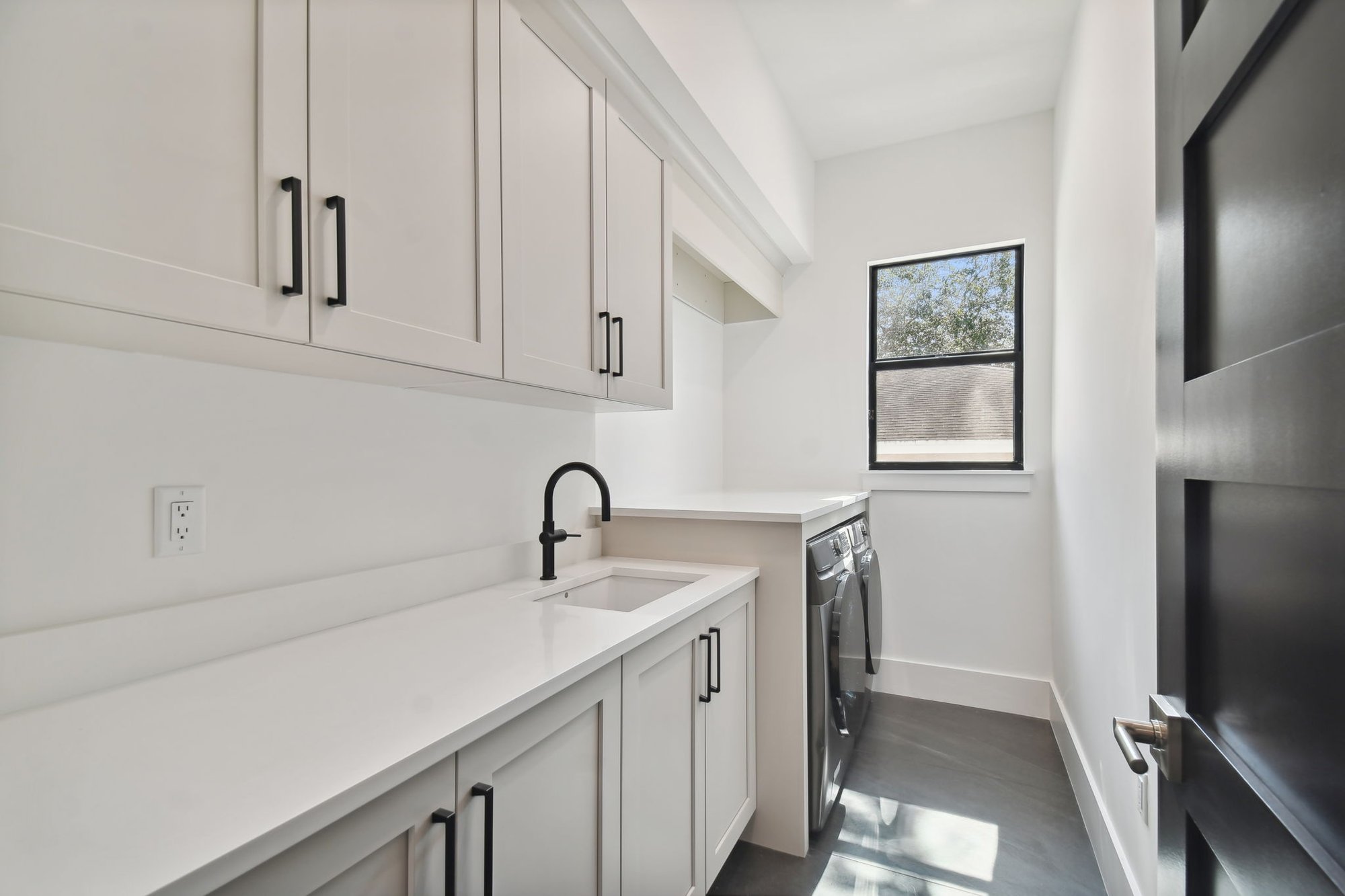 3909 W Azeele (13)-2