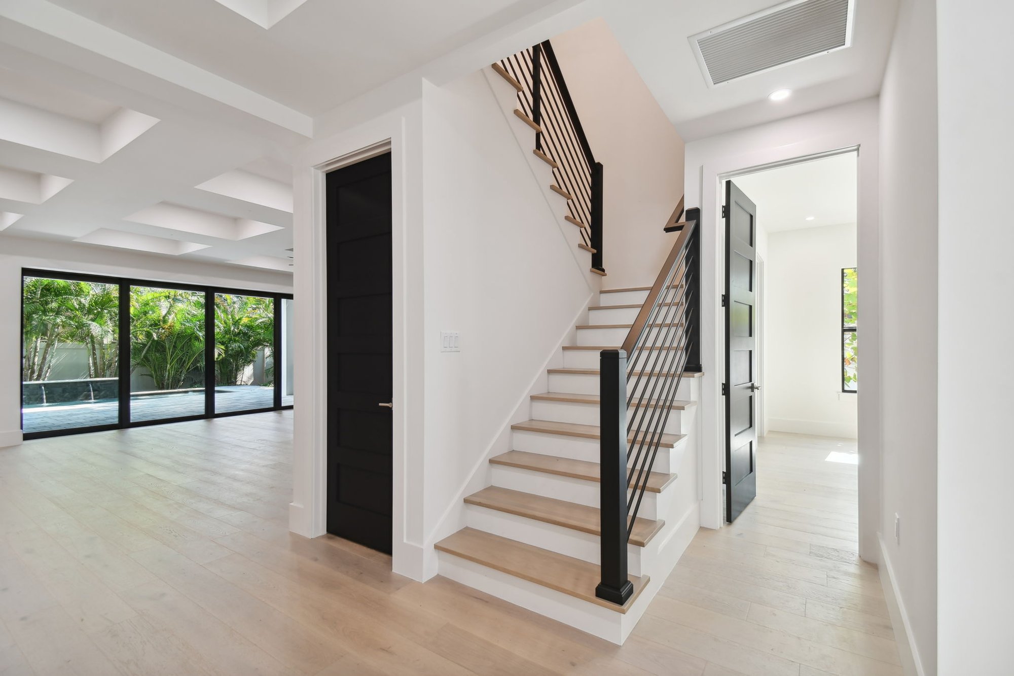 3909 W Azeele (18)-1