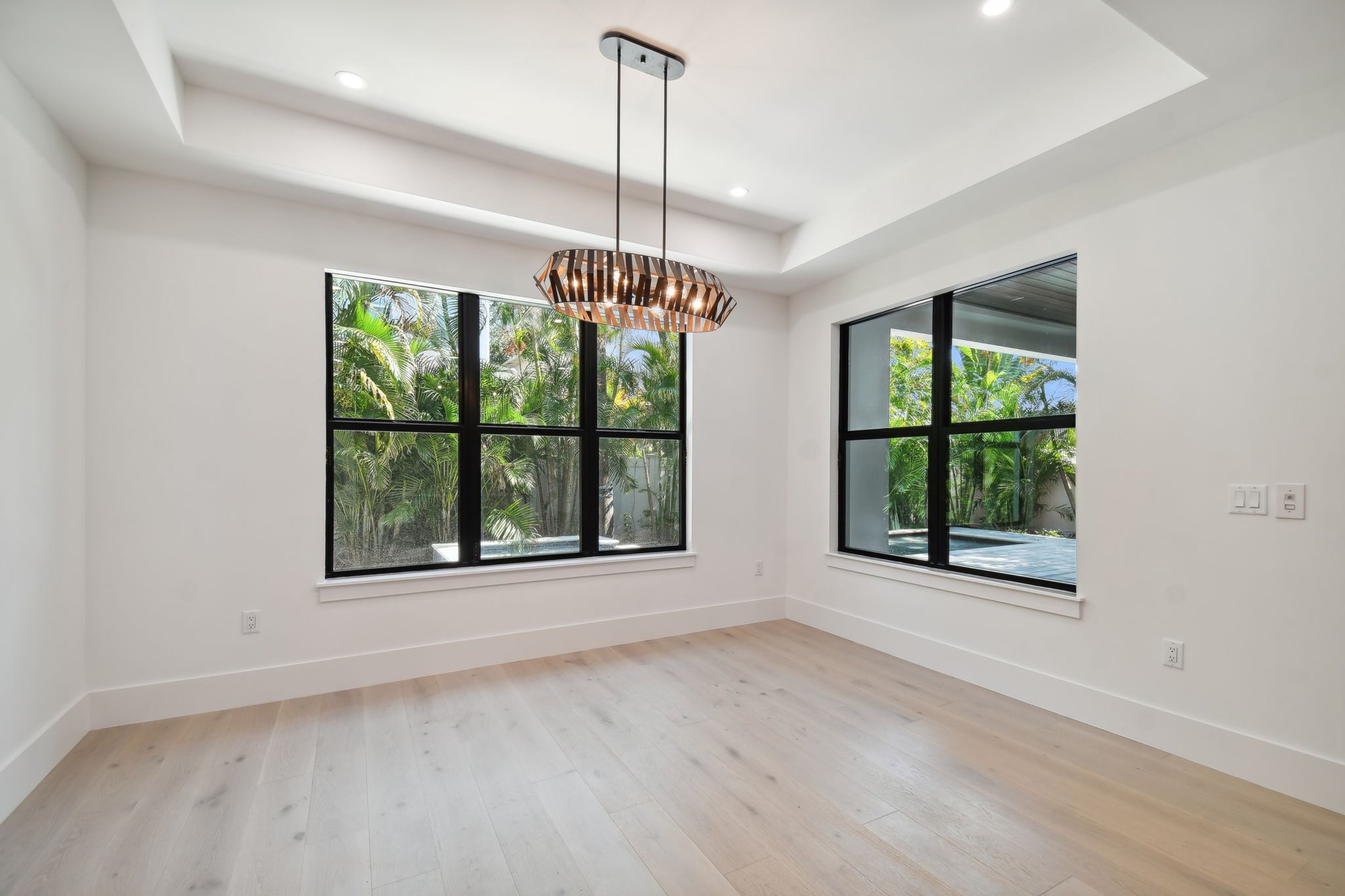 3909 W Azeele (28)-1